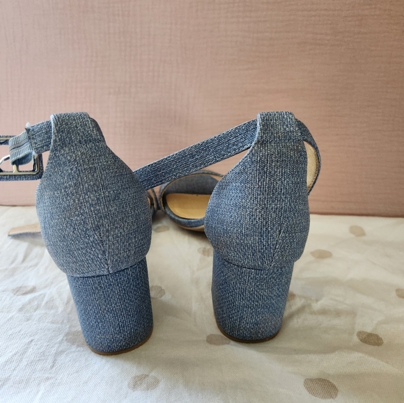 Blue denim-look block heels size 9 - Picture 2 of 4